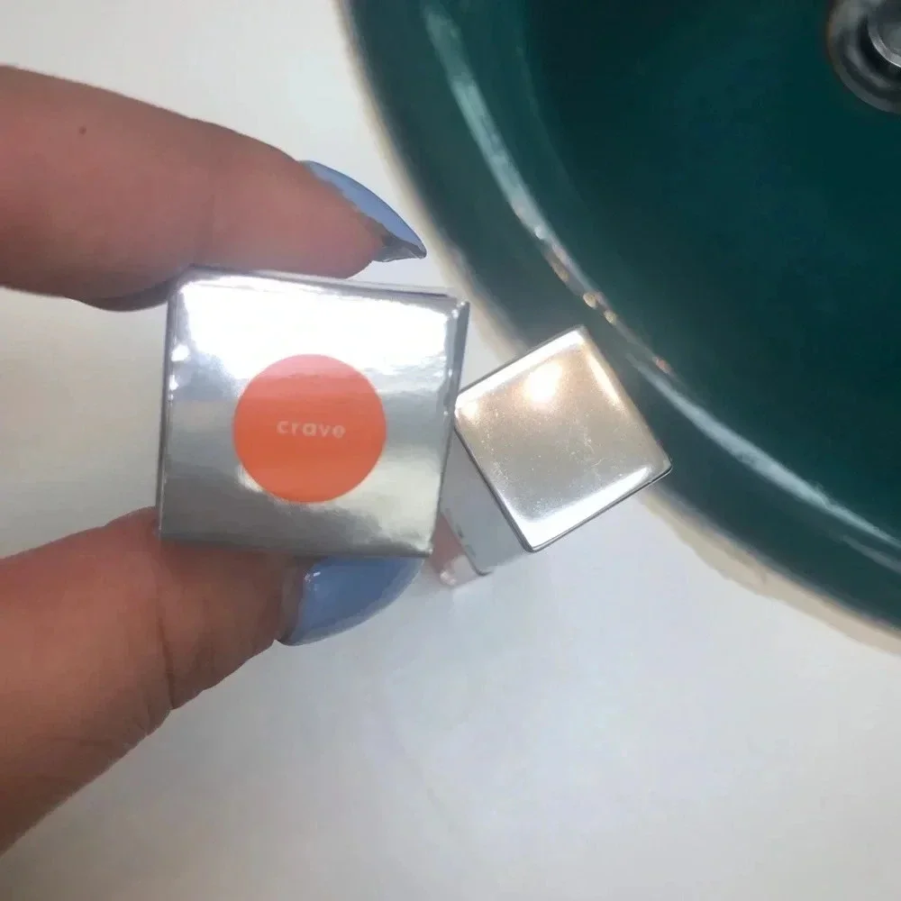 NIB JULEP TINTED LIP OIL